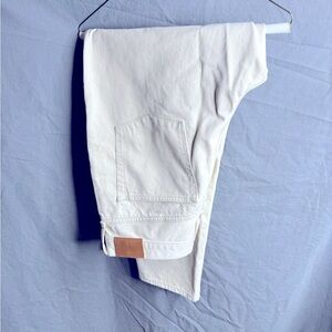 J Crew Boyfriend Jeans off white